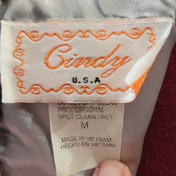 Elegant Silver Lace Prom Dress - Picture 7 of 7